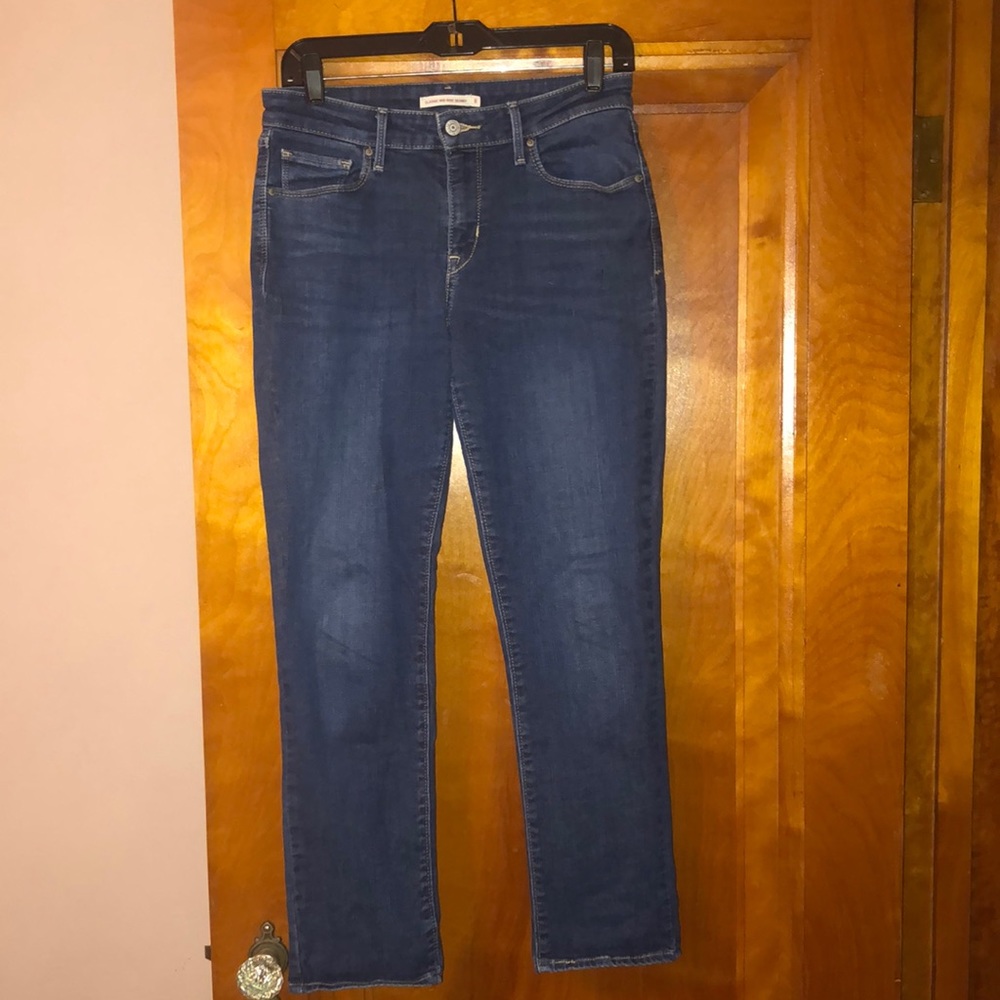 Levi’s Red Tag classic mid rise skinny blue jeans Sz 8 Five pocket styling